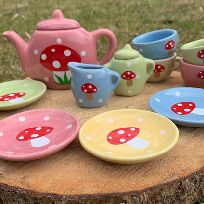 Amanita Muscaria Tea Time Party Set/ Ceramic Multicoloured